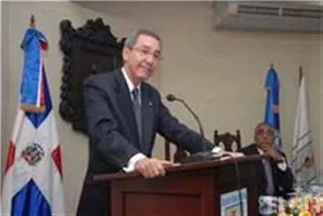 http://eldia.com.do/image/article/35/460×390/0/66EB8CB9-C254-4340-9080-A2C672FED29C.jpeg