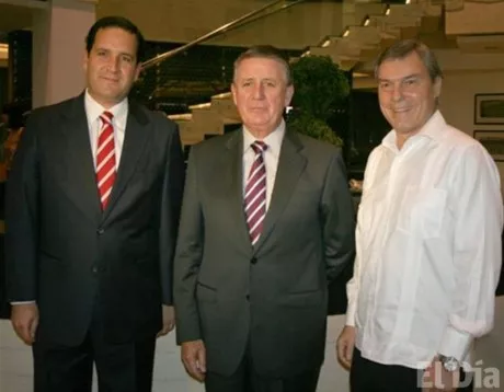 http://eldia.com.do/image/article/34/460×390/0/6E5A2D6E-B031-4CE4-8616-8AA8197F7D10.jpeg