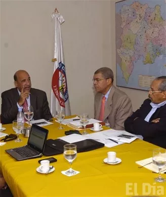 http://eldia.com.do/image/article/33/460×390/0/749F2903-384B-4A5A-83DD-A3EA8E092F29.jpeg