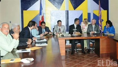 http://eldia.com.do/image/article/35/460×390/0/A6D99505-B7F4-4EE1-A0EA-C61B328250B6.jpeg