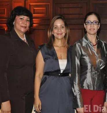 http://eldia.com.do/image/article/34/460×390/0/D873538E-2A70-40F4-9B70-A442DEB963A1.jpeg