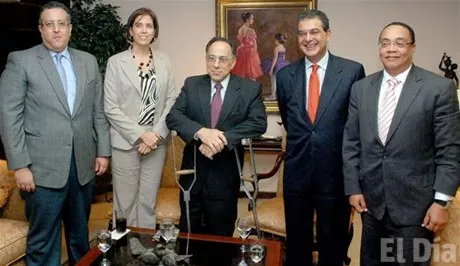 http://eldia.com.do/image/article/34/460×390/0/EF4000B4-D7B4-4F72-9E3A-D05D5E098091.jpeg