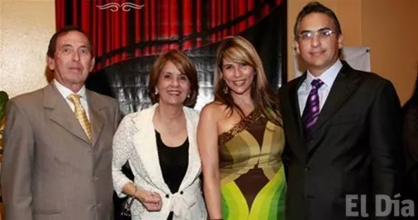 http://eldia.com.do/image/article/34/460×390/0/F1217181-AED3-40A5-99E5-80A8874EFFCC.jpeg