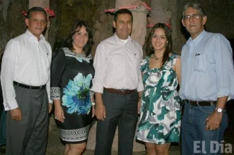 http://eldia.com.do/image/article/35/460×390/0/FEEBFAFA-B743-4896-B009-C9A4EF7B22DA.jpeg