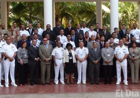 http://eldia.com.do/image/article/35/460×390/0/059A090B-7A3E-493A-A78A-1571B781145A.jpeg