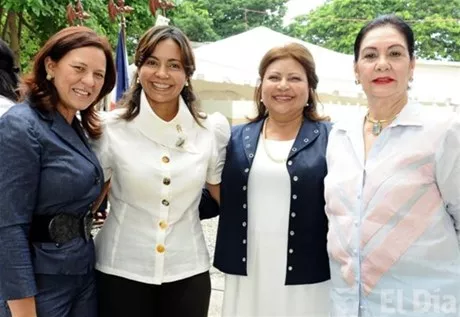 http://eldia.com.do/image/article/36/460×390/0/28BB00A6-7957-4427-A182-0F292CFAFCC4.jpeg