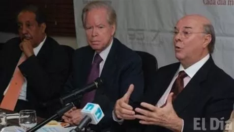 http://eldia.com.do/image/article/37/460×390/0/33028498-7AF9-48A0-97E3-FA04C3B6BB41.jpeg