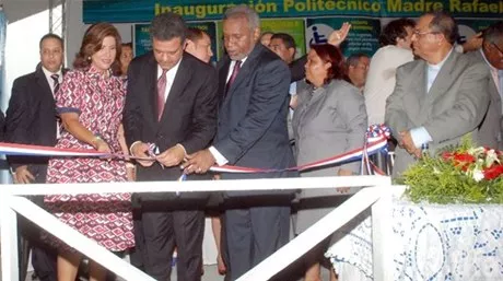 http://eldia.com.do/image/article/36/460×390/0/4480F93F-F437-4B74-97C5-6609DAA5E548.jpeg