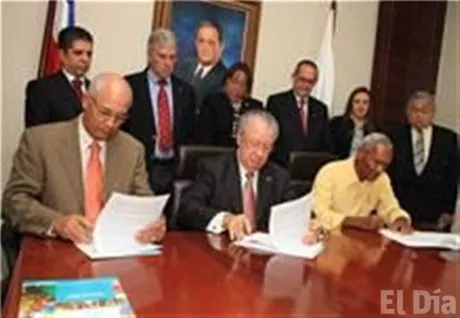 http://eldia.com.do/image/article/36/460×390/0/60618CE6-9D46-41AB-8277-30012637E03A.jpeg