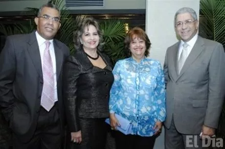 http://eldia.com.do/image/article/36/460×390/0/7ED2BC9A-5D4A-4703-B458-D093D954A4BE.jpeg