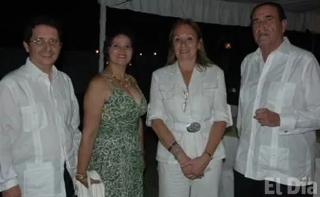 http://eldia.com.do/image/article/37/460×390/0/8AE73424-7670-4A68-BDC9-7AC3AD163216.jpeg