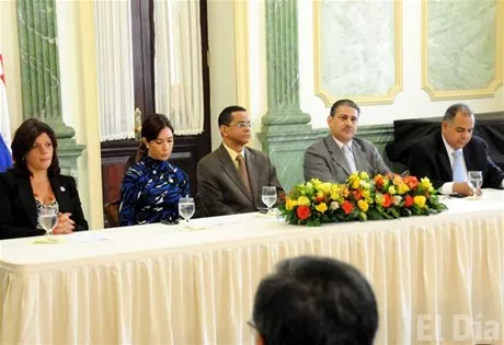 http://eldia.com.do/image/article/36/460×390/0/B3158DB5-BE55-4CA6-8CD0-FF7D161AA861.jpeg