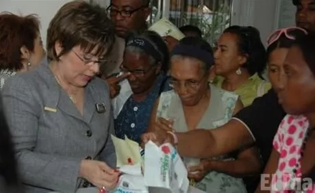 http://eldia.com.do/image/article/37/460×390/0/F947B104-879B-4964-8C4A-33399D1614D2.jpeg