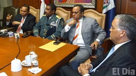 http://eldia.com.do/image/article/36/460×390/0/FECA0902-A6C0-4A2C-9470-EFD94EAA872B.jpeg