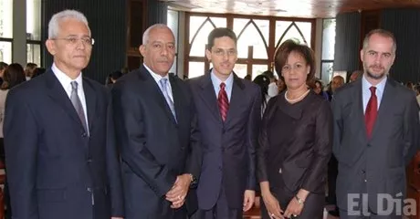 http://eldia.com.do/image/article/35/460×390/0/FEDEE60C-B825-4FA4-9722-388B10451603.jpeg
