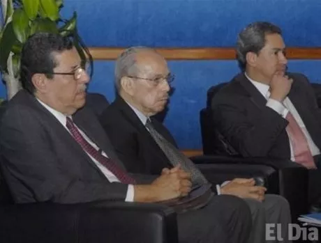 http://eldia.com.do/image/article/38/460×390/0/08173B48-FDDD-4F7D-A220-8A55ED1D9F9C.jpeg