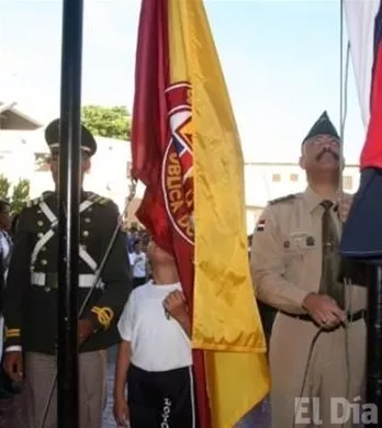 http://eldia.com.do/image/article/39/460×390/0/1F99910F-B4EF-4C6B-B94F-7392B74D1DC6.jpeg