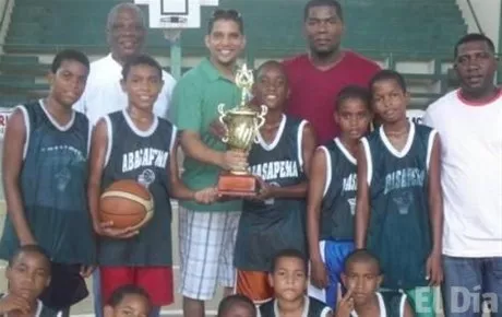 http://eldia.com.do/image/article/38/460×390/0/30312573-1D25-4FE5-AAE6-E3ABAEC48D26.jpeg