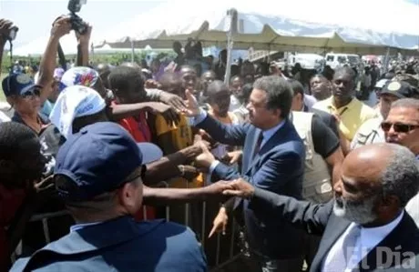 http://eldia.com.do/image/article/40/460×390/0/33AB4047-415A-4654-A1AD-F615EEB278E2.jpeg