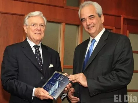 http://eldia.com.do/image/article/37/460×390/0/3E80575E-A9D3-4824-82A5-3C0E6B38E917.jpeg