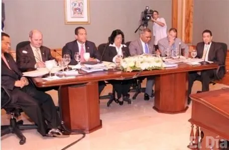 http://eldia.com.do/image/article/40/460×390/0/47033C6D-AAE2-4B49-BD9E-630849784E0D.jpeg