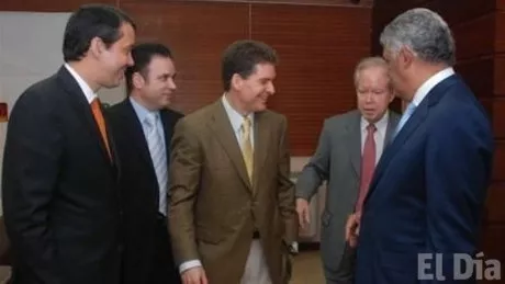 http://eldia.com.do/image/article/40/460×390/0/4FB107B8-D76B-4A69-B671-22B589AD9A4A.jpeg
