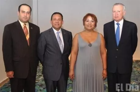 http://eldia.com.do/image/article/38/460×390/0/6A36EC69-1FCF-403D-89CB-8D56294D10E8.jpeg