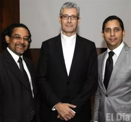 http://eldia.com.do/image/article/39/460×390/0/6FB95217-5CED-4CFC-8ED7-7F69F3F6EB85.jpeg