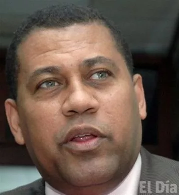 http://eldia.com.do/image/article/39/460×390/0/7F4B27A8-4D81-4AFB-8B01-EAB1C8D9F762.jpeg