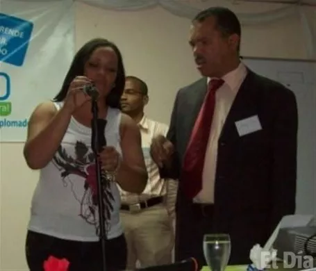 http://eldia.com.do/image/article/37/460×390/0/944D6389-72CF-42B0-B8F8-BE17D01BEEFC.jpeg