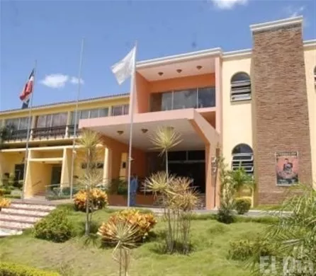 http://eldia.com.do/image/article/39/460×390/0/CA2831EF-96C5-47BA-A5B6-CD76D4E818A4.jpeg