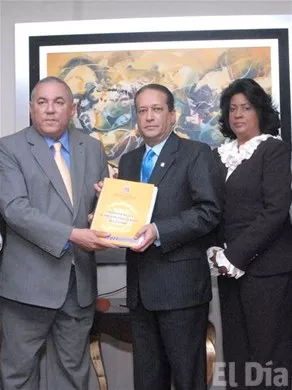 http://eldia.com.do/image/article/40/460×390/0/D36AC9CD-995A-4A43-8BCD-E2FD35127578.jpeg