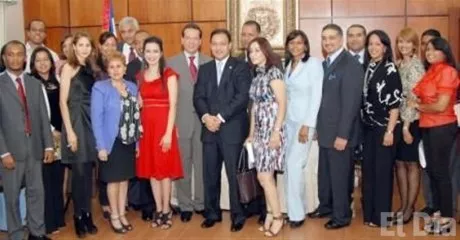 http://eldia.com.do/image/article/38/460×390/0/D7962B2F-E451-4642-8AB6-8CD9A0EB43AC.jpeg