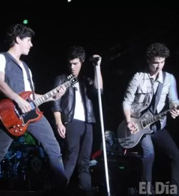 http://eldia.com.do/image/article/41/460×390/0/1F3CB8BB-CAA2-42D4-9931-95FFEBB68521.jpeg