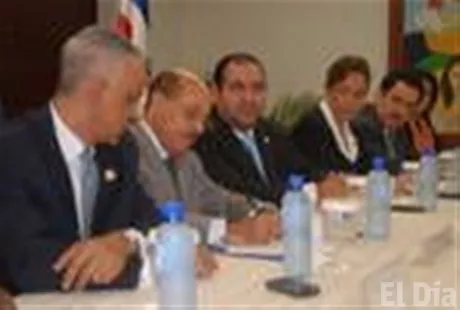 http://eldia.com.do/image/article/40/460×390/0/227910D0-CAD7-4EDC-B54D-0BC1F8503270.jpeg