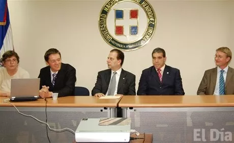 http://eldia.com.do/image/article/40/460×390/0/28CBA155-53D5-42A6-9BD0-5636C5881237.jpeg