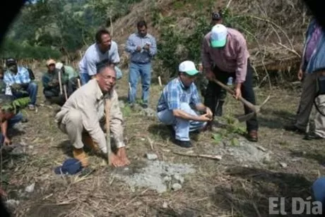 http://eldia.com.do/image/article/41/460×390/0/53199E4C-1A04-4E65-B79C-1197DA84A2F7.jpeg