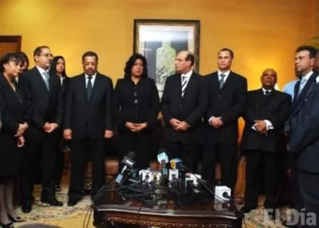 http://eldia.com.do/image/article/41/460×390/0/63CC9C88-2EDC-4CA5-A2FC-0336440AB71C.jpeg