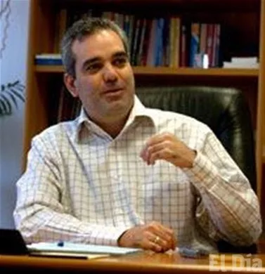 http://eldia.com.do/image/article/41/460×390/0/660F32E9-C35B-4449-BFAB-EAC855C61EE7.jpeg