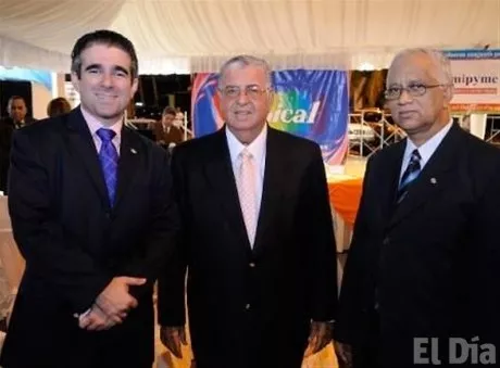 http://eldia.com.do/image/article/42/460×390/0/89499AE8-BD95-4EF6-B87E-9E5390ADFC4A.jpeg