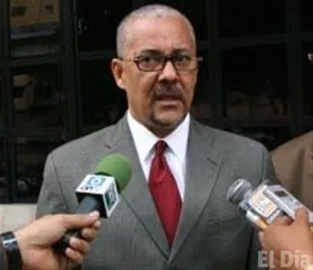 http://eldia.com.do/image/article/42/460×390/0/93FEADB8-227F-41B9-B491-319ECDAD8C17.jpeg