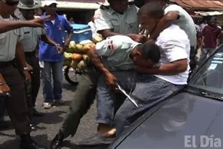 http://eldia.com.do/image/article/40/460×390/0/9F95DCFB-07BB-4AB8-AF2E-8D80573C716C.jpeg