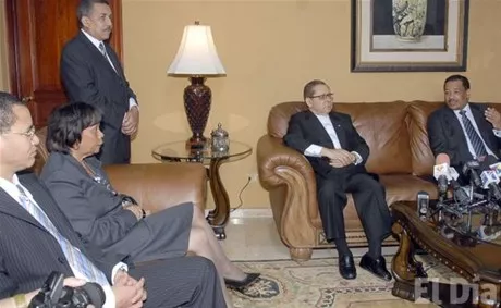 http://eldia.com.do/image/article/42/460×390/0/AAED1941-9B62-4CFF-A6C2-C8040B73A4A7.jpeg