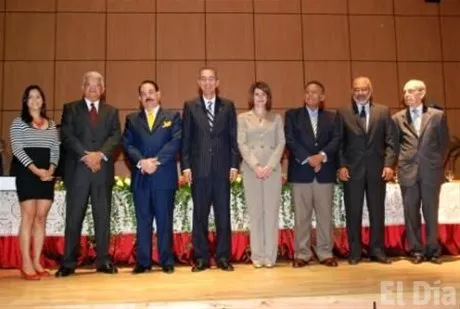 http://eldia.com.do/image/article/40/460×390/0/E7BB75F2-C8B2-4FE0-9399-3DCBBC1A5048.jpeg