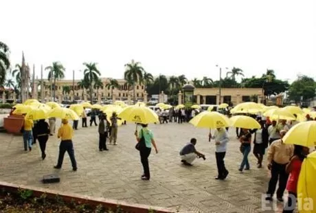 http://eldia.com.do/image/article/45/460×390/0/3B8548BE-5A9C-4037-B507-928DCDA7AD92.jpeg