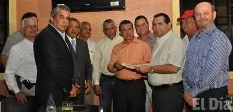 http://eldia.com.do/image/article/44/460×390/0/753DD6B4-C2B5-4565-BD80-7C6D64B27F18.jpeg