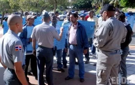 http://eldia.com.do/image/article/44/460×390/0/7BF648DD-EF99-44EC-BE8F-A4CA05299735.jpeg