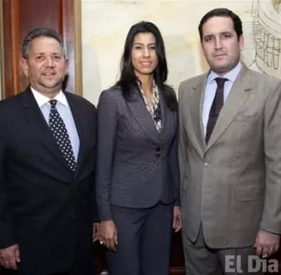 http://eldia.com.do/image/article/44/460×390/0/9D661487-1622-4458-9ADA-DBE5DB9BB470.jpeg