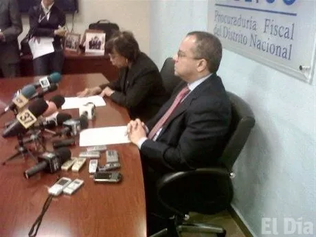 http://eldia.com.do/image/article/43/460×390/0/9E37F68D-9675-4EB2-B346-163A688E30E1.jpeg