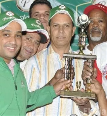 http://eldia.com.do/image/article/46/460×390/0/B4C5921A-C0B6-4F67-B5FD-D4E155B69A1C.jpeg